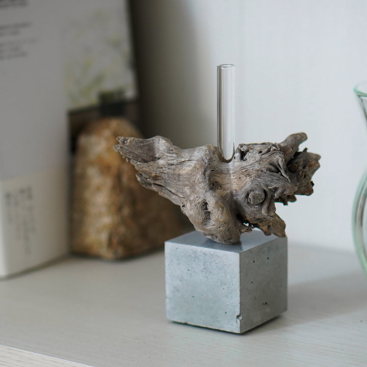 流木の一輪挿し《saisei》