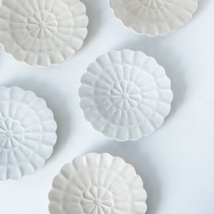 青と琥珀の菊皿(豆皿、小皿)