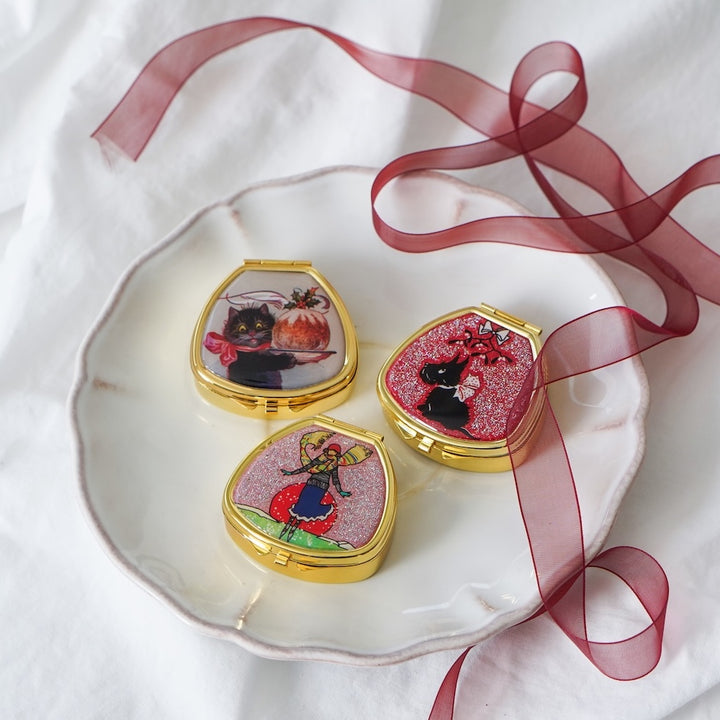 100%ナチュラル処方のリップ&ネイルバーム