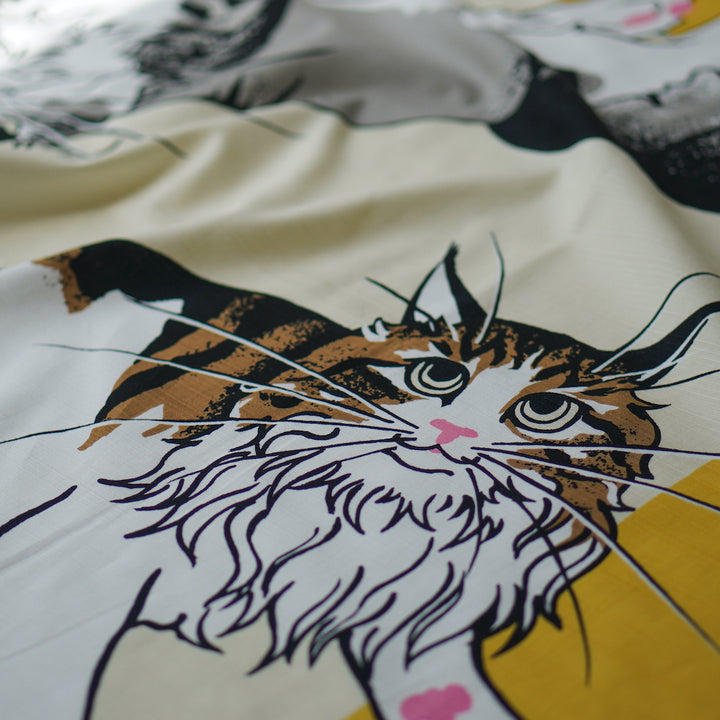 2匹のねこ柄風呂敷|92×94cm