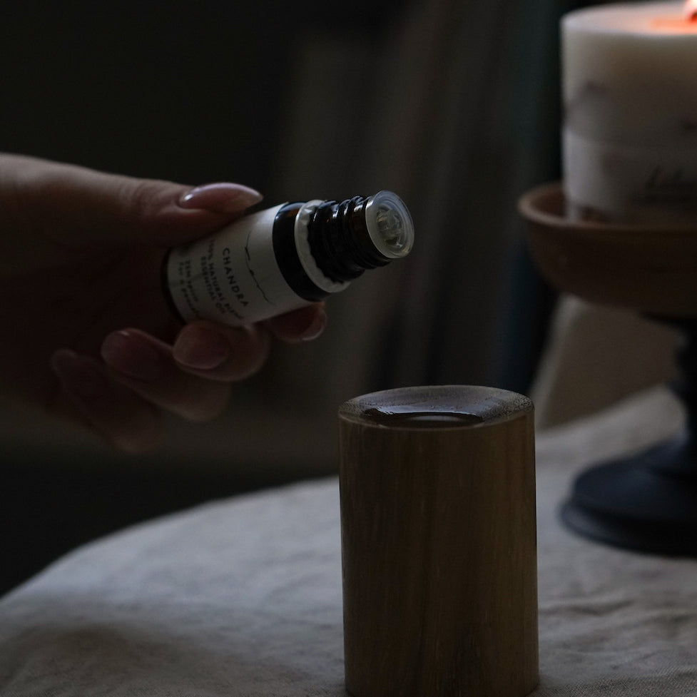 月の巡りを味方に|ブレンドエッセンシャルオイル CHANDRA(チャンドラ) 10ml