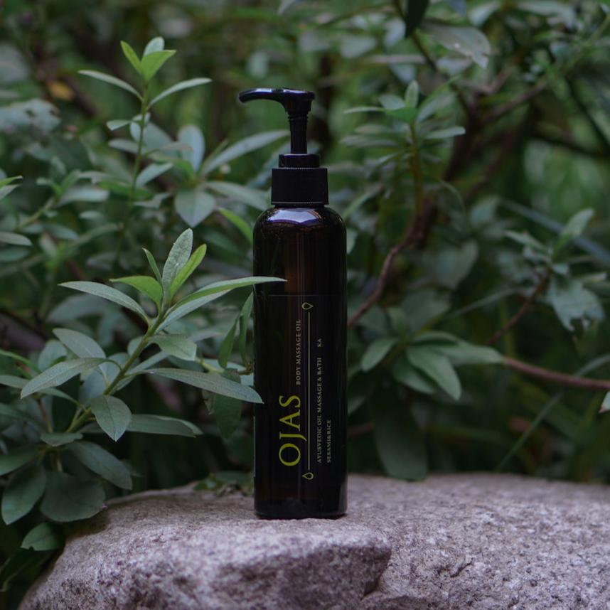 【ドーシャ別】アーユルヴェーダをベースにした、香りでケアするマッサージオイル