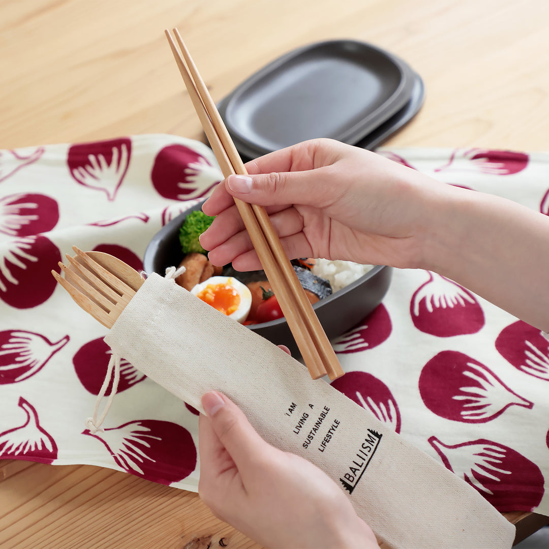 100%竹から作られたバンブーカトラリーセット