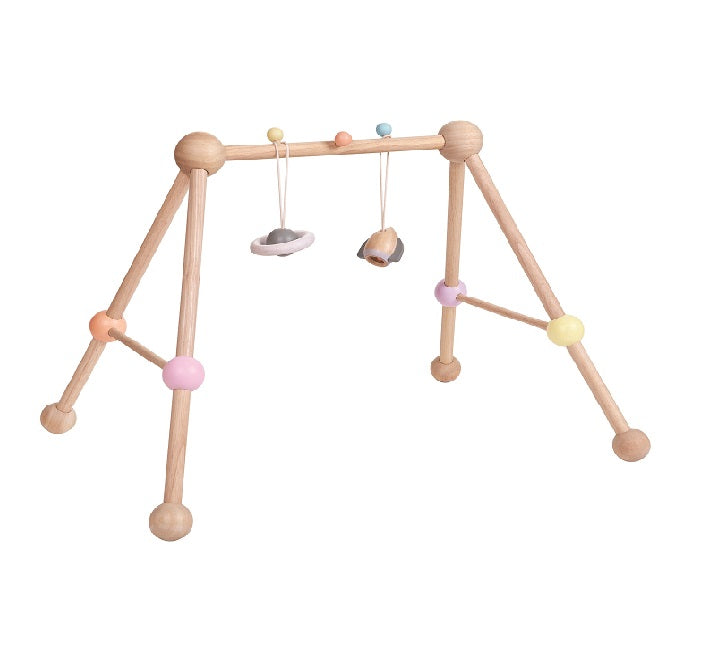 廃材木を再利用したプレイジム