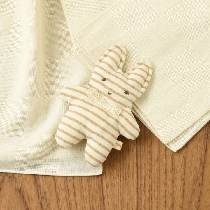 オーガニックコットンで作られた「ベビー用ぬいぐるみ」