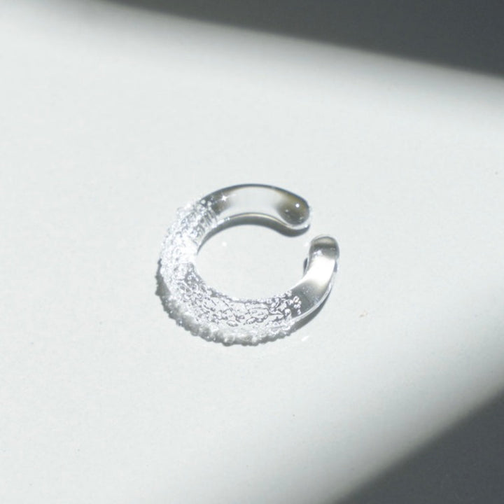 光を透かして煌めくガラス細工のいやーカフ・リング / トゥインクル