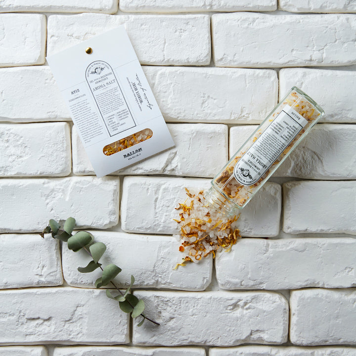 ヒマラヤ岩塩とオーガニックハーブ・アロマを調合したバスソルト【BALLON】