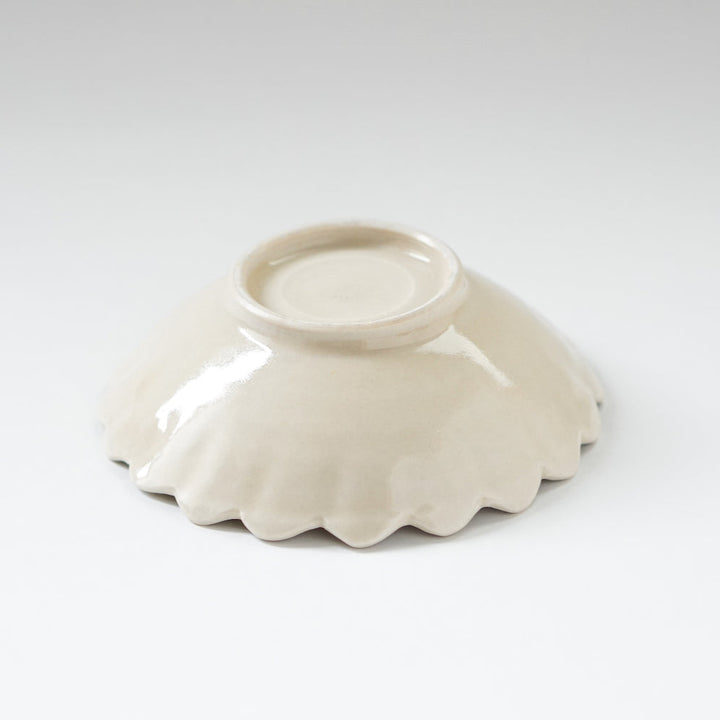 【訳あり】青と琥珀の菊五寸鉢（約15cm）