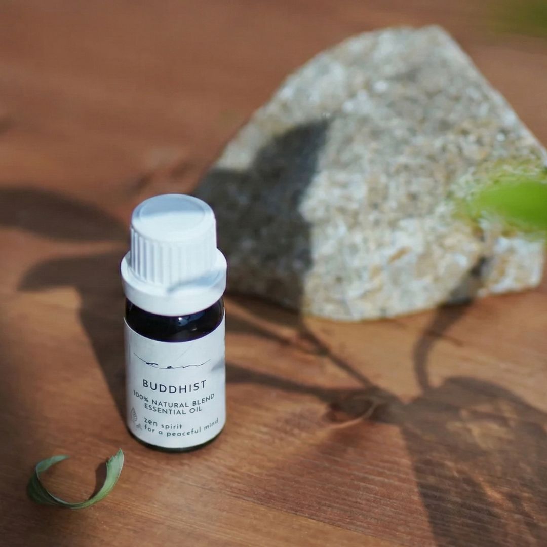 ブレンドエッセンシャルオイル BUDDHIST 10ml ｜自分と向き合う静けさ